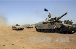 Israel bắn cảnh cáo nhằm vào một căn cứ quân đội Syria 